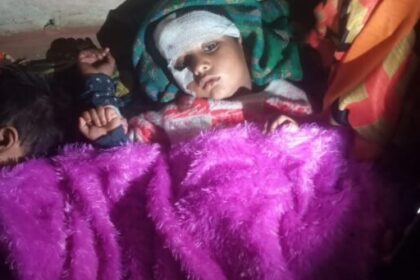 लखीमपुर खीरी सड़क हादसा: तेज रफ्तार स्कूटर की टक्कर से एक महिला की दर्दनाक मौत हो गई। जानें घटना का पूरा विवरण और पुलिस की जांच।लखीमपुर खीरी सड़क हादसा