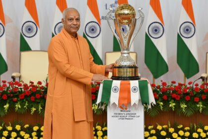 योगी आदित्यनाथ हॉकी विश्व कप लखनऊ: सीएम ने किया भव्य स्वागत, बढ़ाया गौरव