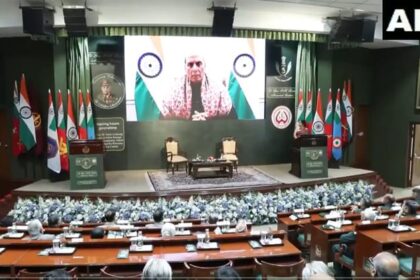 लेफ्टिनेंट - लेफ्टिनेंट जनरल एसके सिन्हा की जन्म शताब्दी: रक्षा मंत्री बोले- देश के प्रति उनका समर्पण हमारे लिए प्रेरणा