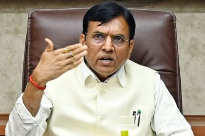 'यह बैंगन - 'यह बैंगन नहीं है..': खेल मंत्री मांडविया ने मोहन बागान का किया गलत उच्चारण; टीएमसी ने उड़ाया मजाक