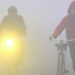 Weather - Weather Alert: चरम पर सर्दी का सितम! पहाड़ों में जल स्रोत जमे, दिल्ली-एनसीआर में हल्के कोहरे के बीच बूंदाबांदी