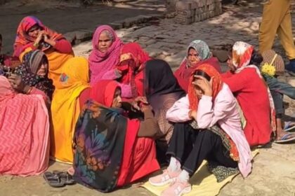 युवक - युवक ने किया सुसाइड: पत्नी गई थी मायके, घरवालों ने खटखटाया दरवाजा; पुलिस पहुंची तो अंदर का नजारा देख उड़े होश