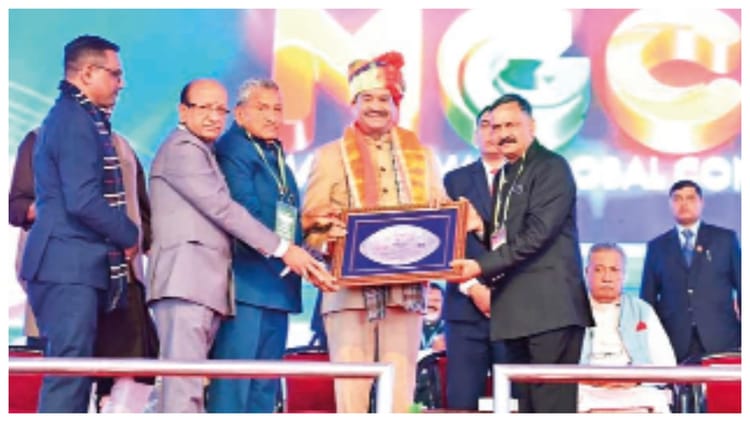 Jodhpur: - Jodhpur: 'माहेश्वरी समाज ने अपनी कर्मठता से वैश्विक स्तर पर पहचान बनाई', महाकुंभ में बोले लोकसभा स्पीकर बिरला