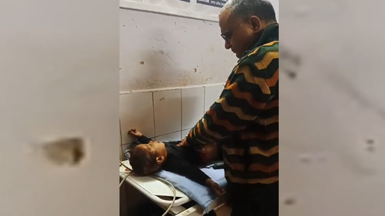 Auraiya: - Auraiya: खेलते समय बाल्टी में गिरा डेढ़ साल का मासूम, मौत से मचा कोहराम