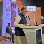 Book - Book Fair: डॉ. सतीश पूनिया बोले- कोरोना काल में पीएम मोदी के काम संकट में लोगों को दिखाएंगे नई राह