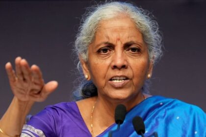 Budget: - Budget: टैरिफ वार से कैसे निपटेगा भारत? बजट में बड़े आर्थिक सुधारों का रोडमैप तैयार, नहीं थमेगी देश की रफ्तार