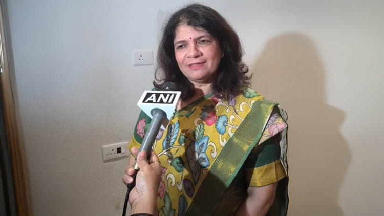 Maharashtra: - Maharashtra: मुंबई की पूर्व मेयर के खिलाफ हाईकोर्ट पहुंची शिवसेना, गलत सूचना के साथ नामांकन दाखिल करने का आरोप