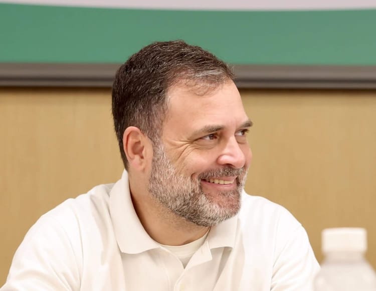 Rahul - Rahul Gandhi: कॉलेज क्रश से वायरल मीम तक, राहुल गांधी और Gen-Z छात्रओं के बीच मजेदार बातचीत; खूब हो रहा वायरल