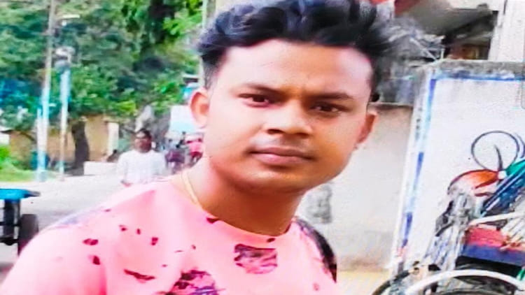 Auraiya: - Auraiya: सराफा कारीगर की सिर कूंचकर हत्या, बाजार में फैली सनसनी, जांच में जुटी पुलिस