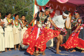 Lakhimpur - Lakhimpur Kheri News: थारू बाहुल्य गांवों में बढ़ी माघी की रौनक