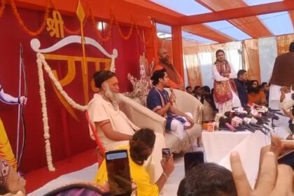 UP: धीरेंद्र - UP: धीरेंद्र शास्त्री बोले- चढ़ावा नहीं…सनातन को बढ़ावा देना काम, 2027 तक तैयार होगा कैंसर अस्पताल, कही ये बात