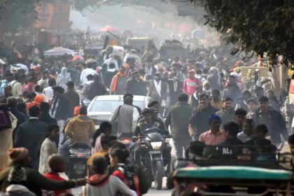 Prayagraj - Prayagraj Magh Mela : मौनी अमावस्या पर 3.50 करोड़ श्रद्धालुओं के स्नान करने की संभावना, तैयारियां पूरी