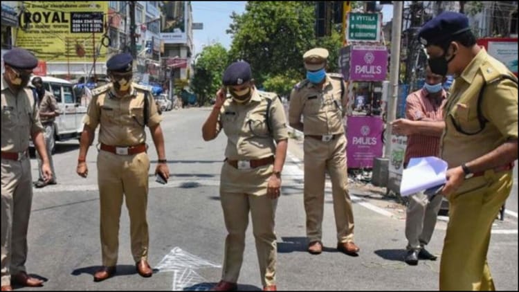 Kerala: - Kerala: 14 साल की नाबालिग पर बुजुर्ग ने डाला तेजाब, पीड़िता का पड़ोसी है आरोपी