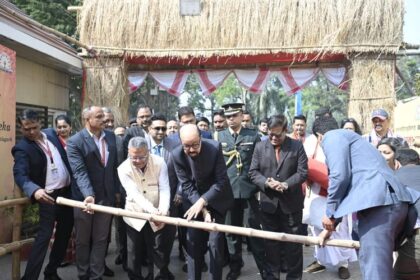 कोलकाता - कोलकाता में भोगाली बिहू की धूम: छत्तीसगढ़ के राज्यपाल ने किया उद्घाटन, रूपोही हाट बना आकर्षण का केंद्र