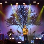 PHOTOS: - PHOTOS: काशीयात्रा में मोहित की मसकली और साडा हक पर खूब थिरके आईआईटीयंस, तस्वीरों में देखें- झलकियां