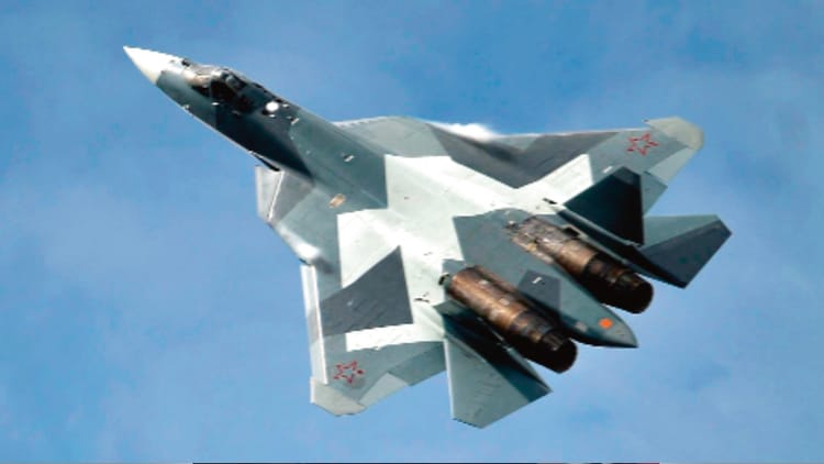 Defence: - Defence: सुखोई-57 के लिए रास्ता खुला, रूस के फाइटर जेट पर विचार; 114 राफेल खरीद पर मुहर के बाद भी विकल्प खुले