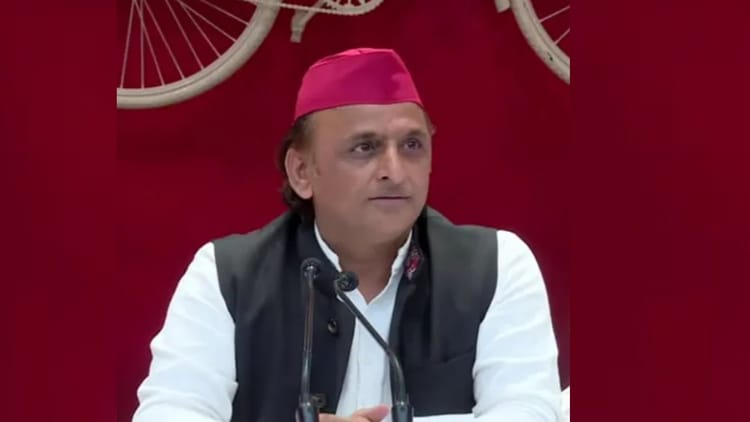 Magh - Magh Mela 2026: अखिलेश यादव बोले- माघ मेला में संतों के साथ दुर्व्यवहार अक्षम्य