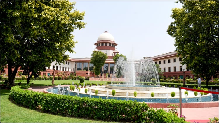 Supreme - Supreme Court: बंगाल SIR पर सुप्रीम कोर्ट सख्त, आयोग को तार्किक विसंगति सूची वाले मतदाताओं का नाम बताने को कहा