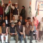 Lakhimpur - Lakhimpur Kheri News: मणिकर्णिका घाट ध्वस्तीकरण के विरोध में कांग्रेस का धरना-प्रदर्शन