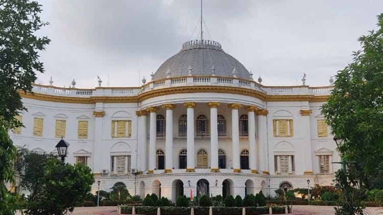 West - West Bengal: 'मुर्शिदाबाद में हालात को काबू में करने के लिए उठाएं कदम', लोकभवन ने राज्य सरकार से की अपील