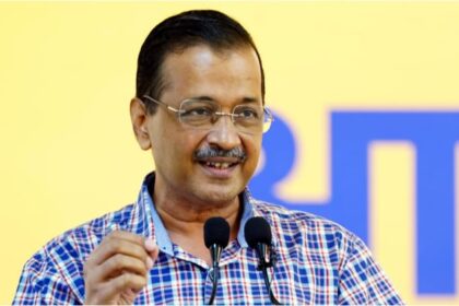 BJP Vs - BJP Vs AAP: शराब घोटाले में बरी नहीं हुए केजरीवाल, चालू रहेगा केस- भाजपा