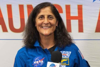 Kerala: - Kerala: 'कल्पना की कोई सीमा नहीं, विचार ही सपनों को उड़ान देते हैं', साहित्य महोत्सव में बोलीं सुनीता विलियम्स