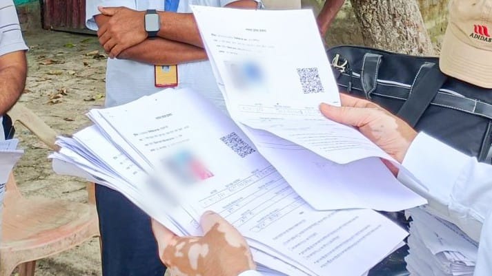 Assam - Assam Special Revision: असम की मतदाता सूची पर चुनाव आयोग से विपक्ष की अपील- फॉर्म-7 का गलत इस्तेमाल रोका जाए