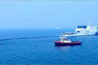 West - West Bengal: पश्चिम बंगाल तट पर भारतीय तटरक्षक बल की बड़ी कार्रवाई, अवैध सुपारी तस्करी मामले में जब्त की नाव