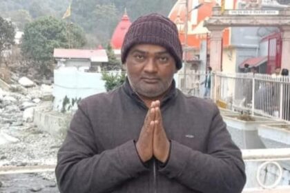 Lakhimpur - Lakhimpur Kheri News: तेज रफ्तार ट्रक ने कार को मारी टक्कर, खाद व्यापारी की मौत, परिवार में मचा कोहराम