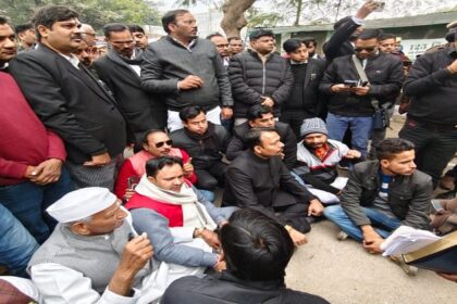 UGC Bill - UGC Bill Row Live: UGC के नए नियमों का BJP में भी विरोध, कई नेताओं का पद से इस्तीफा; धरने पर बैठे पीसीएस अफसर