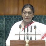 Sansad - Sansad Budget Session LIVE: संसद के बजट सत्र का आगाज, लोकसभा-राज्यसभा के संयुक्त सत्र में राष्ट्रपति का संबोधन