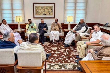 Budget - Budget session: बजट सत्र के दौरान भी उठेगा मनरेगा और SIR का मुद्दा, विपक्ष ने तय की विरोध की रणनीति