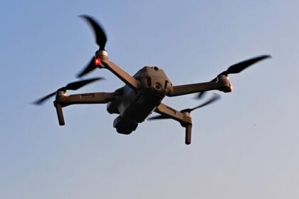 V-BAT - V-BAT Drones: भारतीय सेना को मिलेगा अत्याधुनिक ड्रोन, अमेरिकी कंपनी से हुआ समझौता; दुश्मन पर रखेगा पैनी नजर
