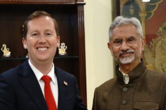 India-US - India-US Relations: जयशंकर ने अमेरिकी राजदूत गोर से की मुलाकात, इन मुद्दों पर हुआ मंथन; जानें क्या रहा खास