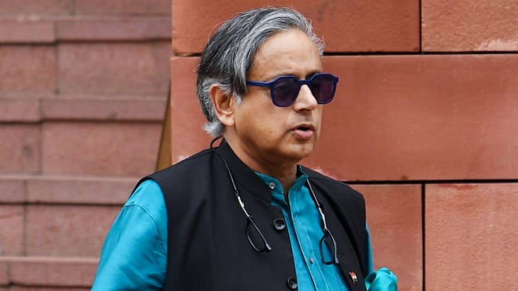 Kerala - Kerala Election: केरल चुनाव में क्या होगी थरूर की भूमिका? खरगे-राहुल से मुलाकात के बाद बड़ी मिली जिम्मेदारी