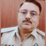 Banda: - Banda: स्क्रैप माफिया प्रकरण में बांदा के जेलर विक्रम निलंबित, अधीक्षक पर विभागीय जांच