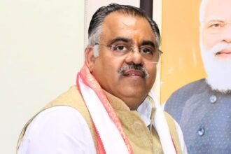 BJP: - BJP: मणिपुर में विधायक दल का नेता चुनने के लिए तरुण चुग पर्यवेक्षक नियुक्त; खत्म होगा राष्ट्रपति शासन?