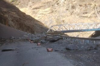 बीरबल - बीरबल साहनी पुराविज्ञान संस्थान: चट्टानों के चुंबकत्व से समझी जा रही धरती बनने की कहानी, पढ़ें पूरी खबर