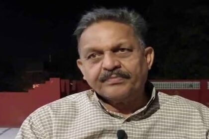 High - High Court : डीएम गाजीपुर 5 सप्ताह में कारण सहित आदेश करें पारित, सांसद अफजाल की पत्नी के कुर्क मकान का मामला