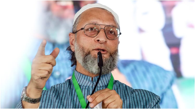 सियासत: - सियासत: 'ये लोग भारतीय नागरिक, फिर भी उनके साथ...', असम में ड्राइवर विवाद पर बोले ओवैसी; मोदी सरकार को भी घेरा