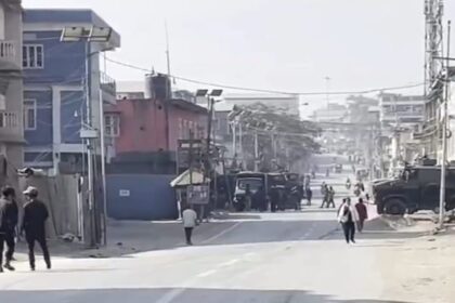 मणिपुर - मणिपुर में बंद से जनजीवन प्रभावित, चुराचांदपुर में सड़कों पर उतरे प्रदर्शनकारी, चप्पे-चप्पे पर फोर्स तैनात