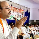 कर्नाटक - कर्नाटक में नहीं होगा नेतृत्व परिवर्तन: पूरे पांच साल मुख्यमंत्री रहेंगे सिद्धारमैया, हाईकमान का स्पष्ट संकेत