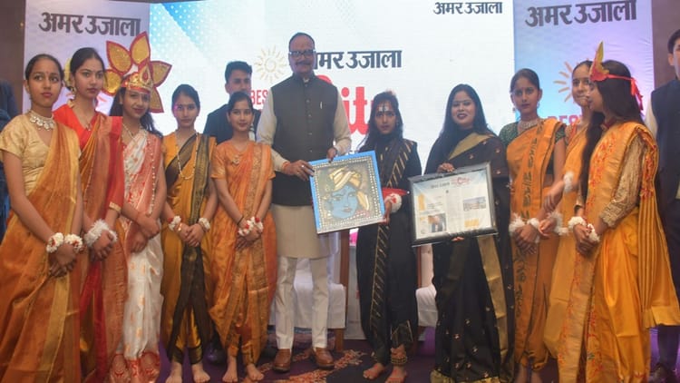 मुरादाबाद - मुरादाबाद में ब्रजेश पाठक: यूपी में कानून व्यवस्था मजबूत, 2027 में तीसरी बार बनाएंगे सरकार, सपा पर साधा निशाना