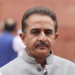 यूपी: - यूपी: केंद्रीय राज्य मंत्री कीर्तिवर्धन को हाईकोर्ट से मिली फौरी राहत, फिलहाल नहीं लिखी जाएगी एफआईआर