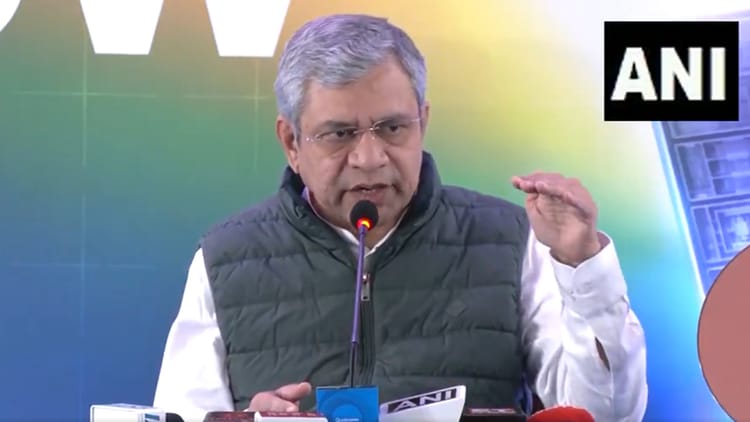 Ashwini - Ashwini Vaishnaw: 'हमारी संप्रभु मॉडल रणनीति सर्वम दे रही नतीजे, आलोचक कर रहे तारीफ', केंद्रीय मंत्री का दावा