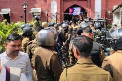 'विरोध - 'विरोध हो सकता है': दालमंडी में कार्रवाई से पहले एसीपी ने फोर्स को किया अलर्ट, बोले- बिना प्रोटेक्टर न जाएं