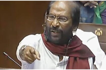 Parliament: - Parliament: संसद सत्र के दौरान बयान देने पर घिरे पीयूष गोयल, डीएमके सांसद ने दिया विशेषाधिकार हनन का नोटिस