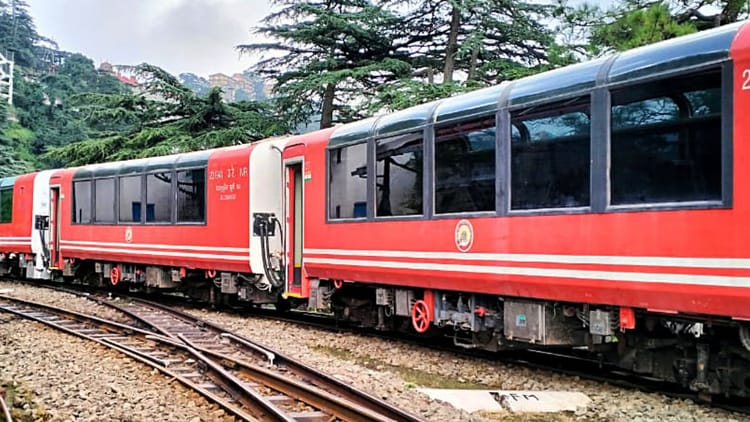 रेलवे - रेलवे का मेगा प्लान: नई लाइनें और हाई-स्पीड रूट को हरी झंडी; अब सीट पर मिलेगा ऑनलाइन खाना, रिफंड का नियम भी