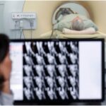 Science - Science Study: मेनोपॉज का असर दिमाग पर भी, याददाश्त कमजोर और चिंता-अवसाद का खतरा बढ़ा; MRI अध्ययन से खुलासा