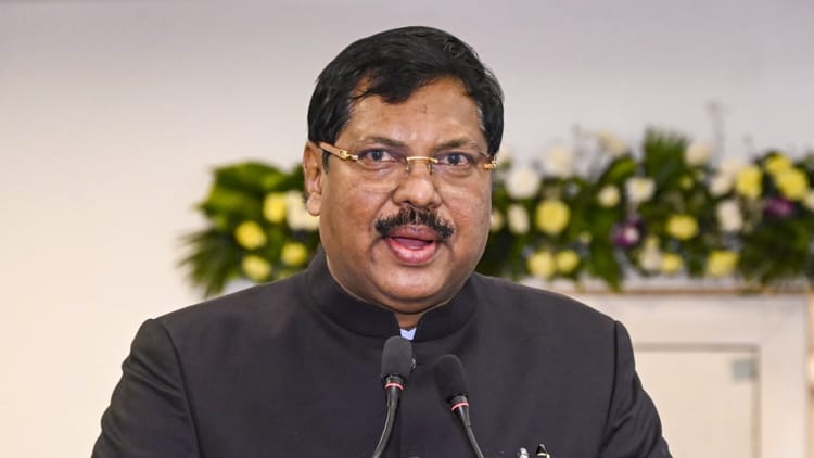 ONOE: - ONOE: 'एक राष्ट्र, एक चुनाव संविधान के मूल ढांचे का नहीं करता उल्लंघन', पूर्व मुख्य न्यायाधीश बीआर गवई का बयान